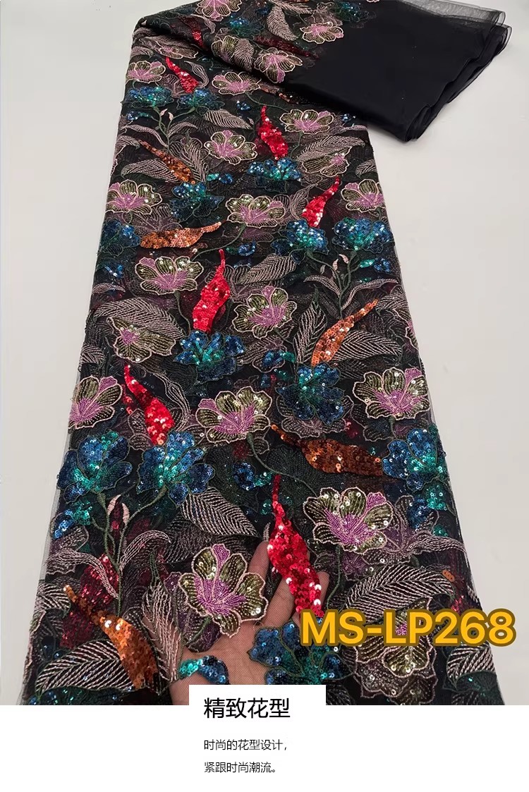 Embroidery Flower Pattern - 1 ياردة من قماش تلّا الفاخر