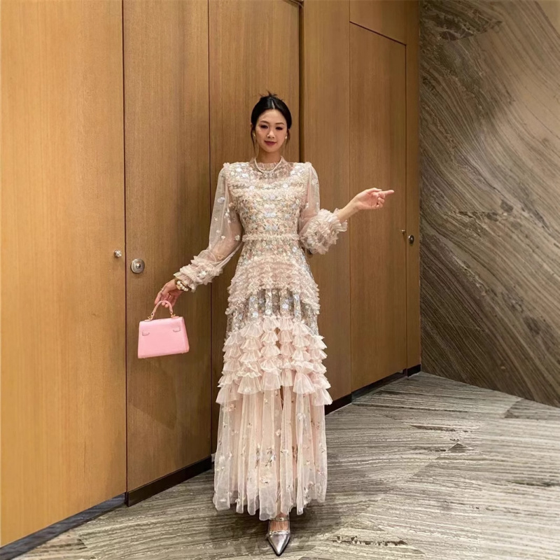 فستان جمبسوت جديد بتصميم زهور  - مراجعة Embroidery In Australia وسعره