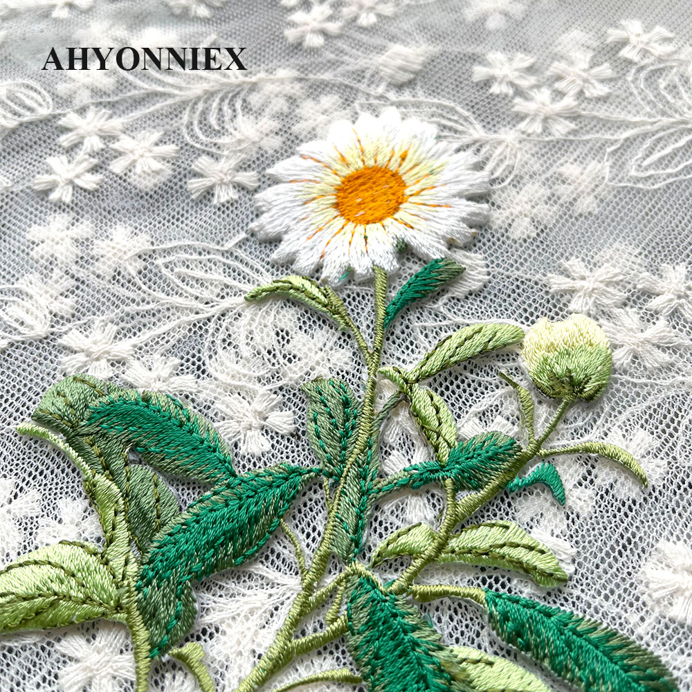 1 قطعة الحديد على شارة مطرّزة  - مراجعة Embroidery Daisy Flower وسعره