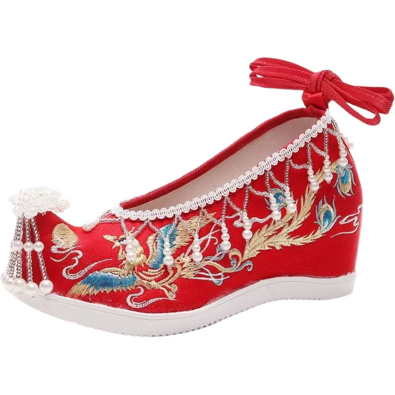 المرأة الجديدة الأحمر المطرزة  - مراجعة Embroidery Style وسعره